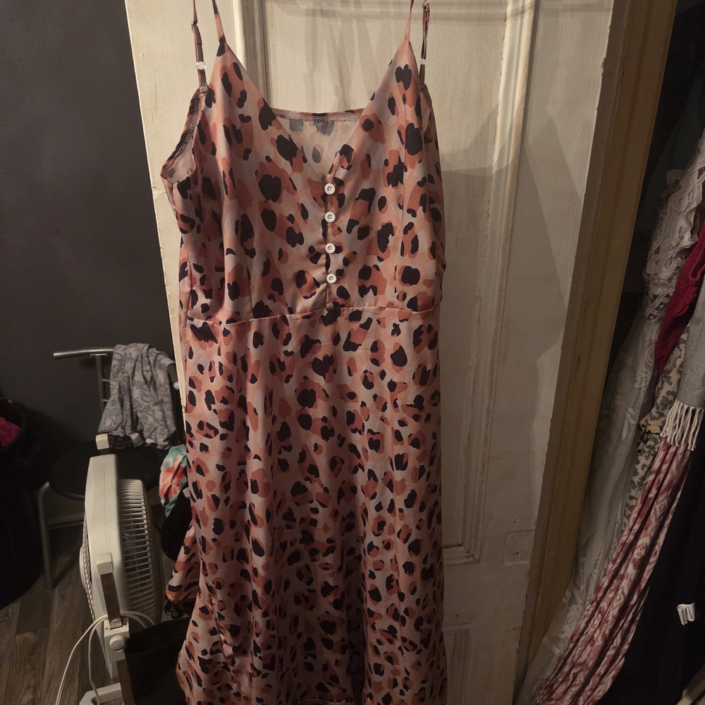 Stylish Pink Leopard Print Dress